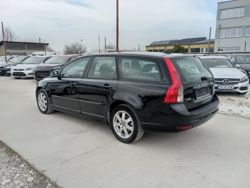 Volvo V50 2.0HDI, 136кс., Италия , снимка 6 - Автомобили и джипове - 49532001