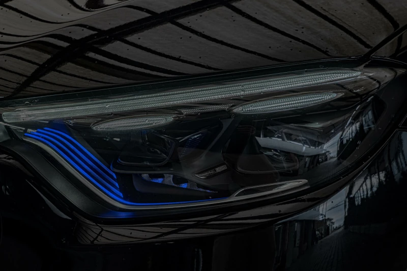 Mercedes-Benz GLC 200 Coupe/AMG/4Matic/Edition Avantgarde/Камера 360/, снимка 4 - Автомобили и джипове - 51253357