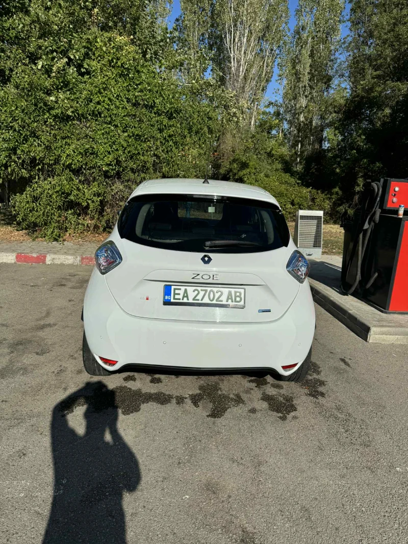 Renault Zoe, снимка 3 - Автомобили и джипове - 52709353