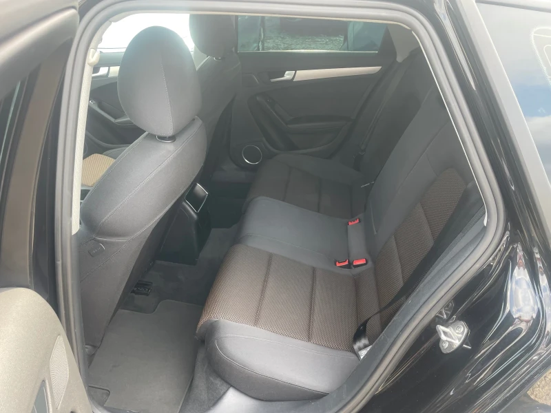 Audi A4 Allroad 2.0TDi NAVi TOP, снимка 11 - Автомобили и джипове - 51430346