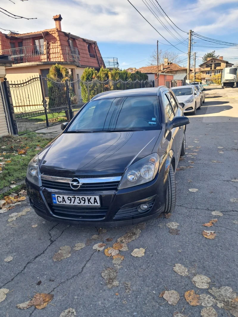 Opel Astra 1.7 CDTI, снимка 3 - Автомобили и джипове - 52400248