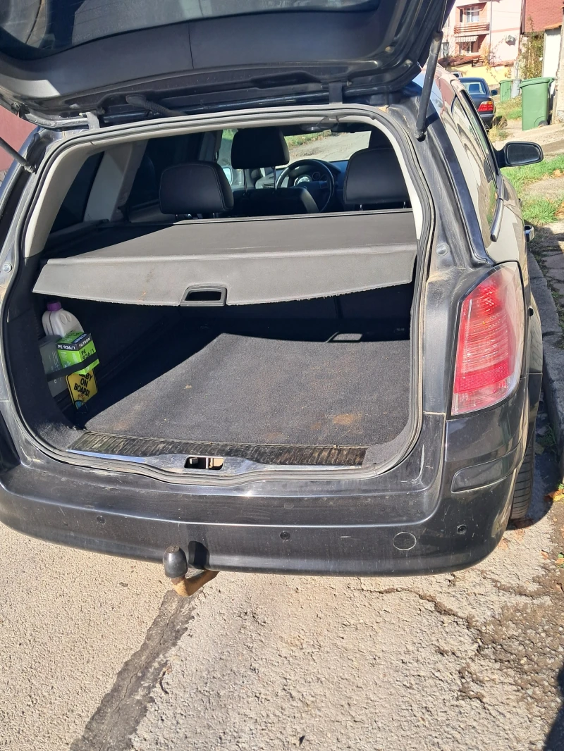 Opel Astra 1.7 CDTI, снимка 8 - Автомобили и джипове - 52400248