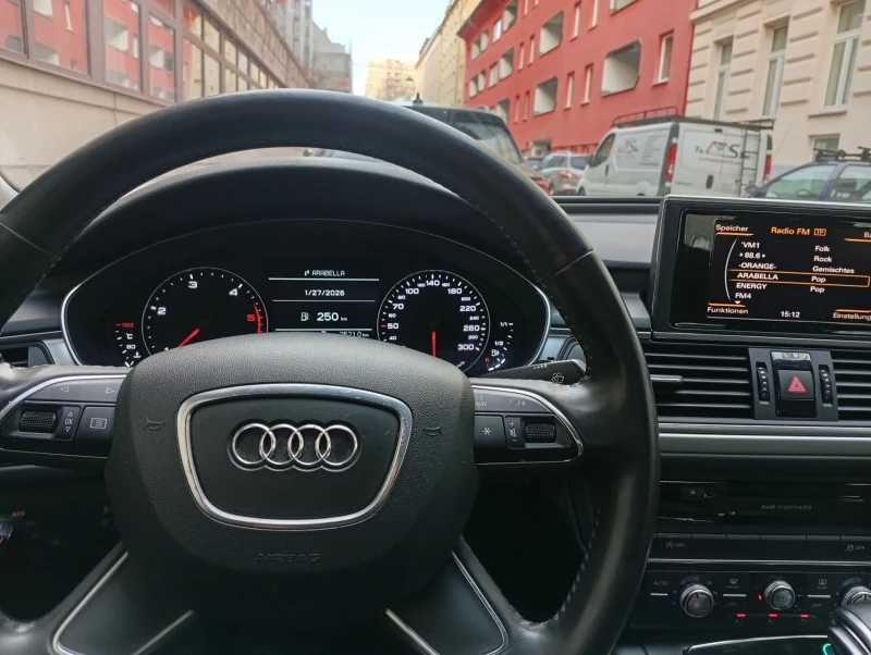 Audi A6 2.0 TDI /82300км/, снимка 12 - Автомобили и джипове - 52918590