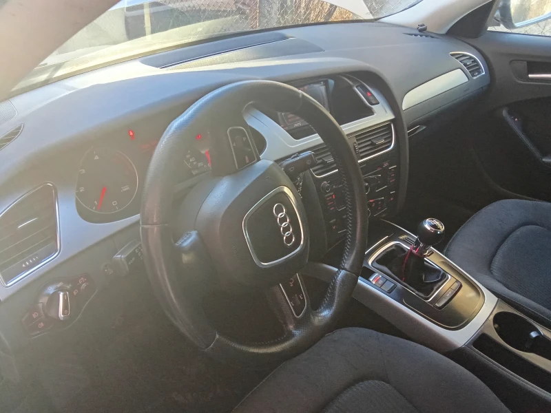 Audi A4 2.0 TDI, снимка 11 - Автомобили и джипове - 52958142