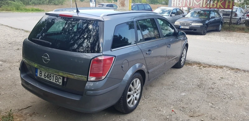Opel Astra Astra H, снимка 3 - Автомобили и джипове - 52968157