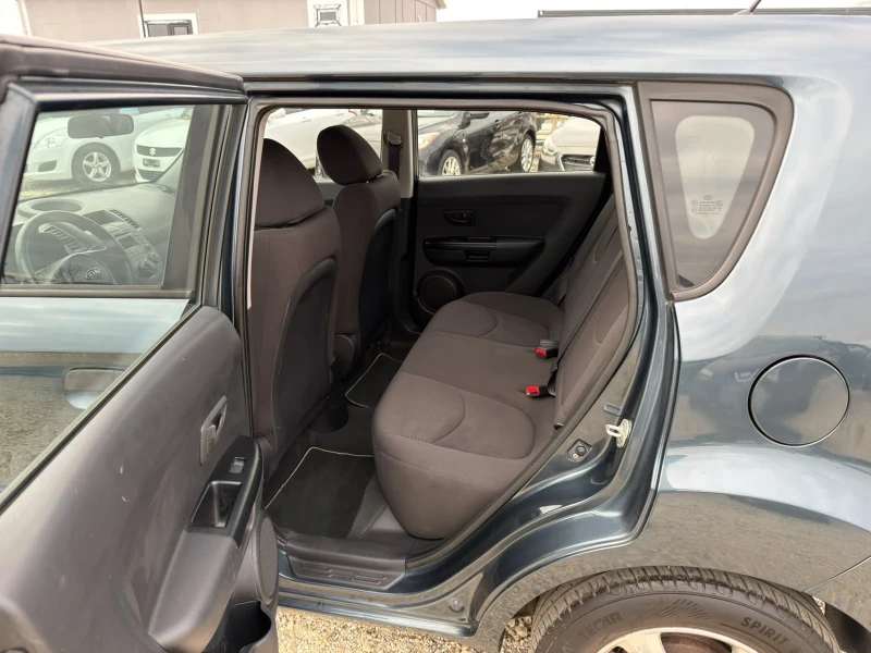 Kia Soul 1.6i, снимка 14 - Автомобили и джипове - 53101241