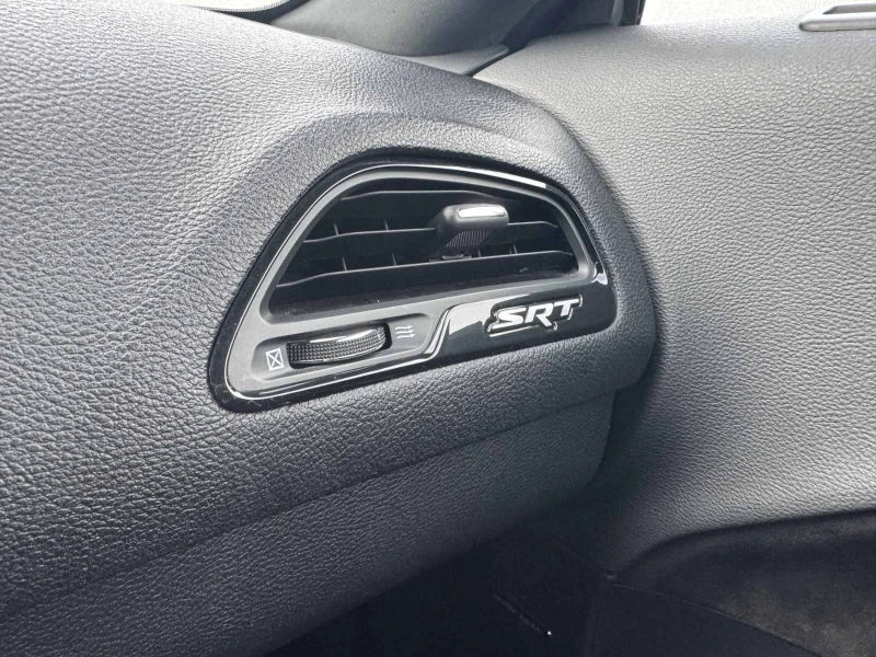 Dodge Challenger 6.4L SRT, снимка 14 - Автомобили и джипове - 53233633