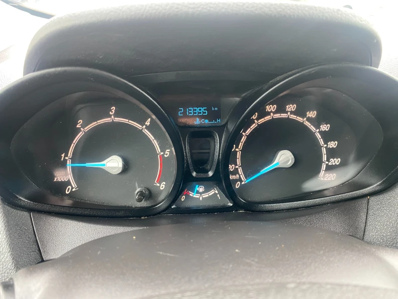 Ford Courier 1.5D Euro6 KTEO, снимка 8 - Автомобили и джипове - 53380905