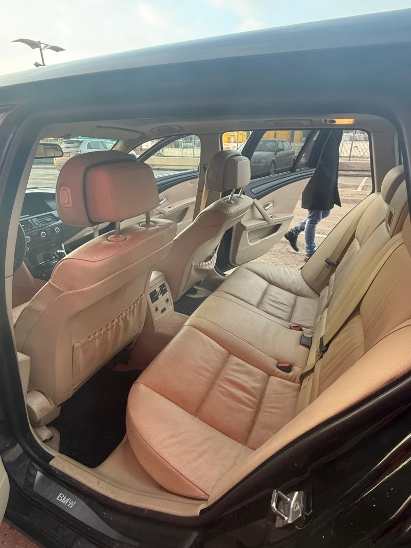 BMW 530 BMW E61 Xdrive 2010година, снимка 9 - Автомобили и джипове - 53404749
