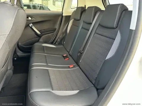 Peugeot 2008 1, 5HDI-2019г/LED/КАМЕРА/НАВИГАЦИЯ/КОЖА/НОВА!!!, снимка 11 - Автомобили и джипове - 52904027