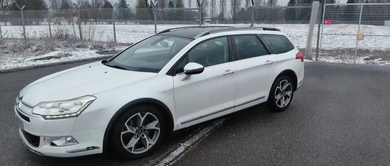 Citroen C5 2.2HDI 204 kc. CROSS TOURER EXCLUSIVE + 