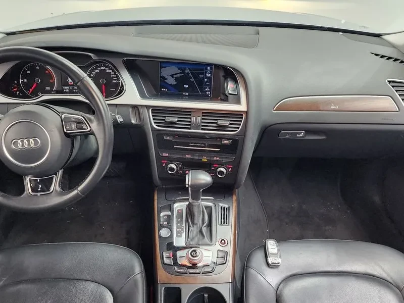 Audi A4 2.0 TDI Quattro - САМО 30% АВАНС, снимка 13 - Автомобили и джипове - 56114901