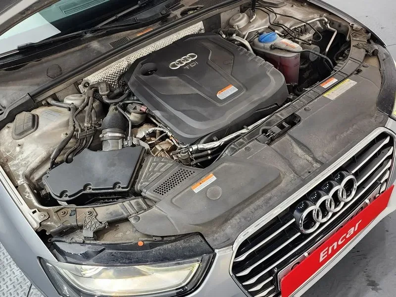 Audi A4 2.0 TDI Quattro - САМО 30% АВАНС, снимка 11 - Автомобили и джипове - 56114901