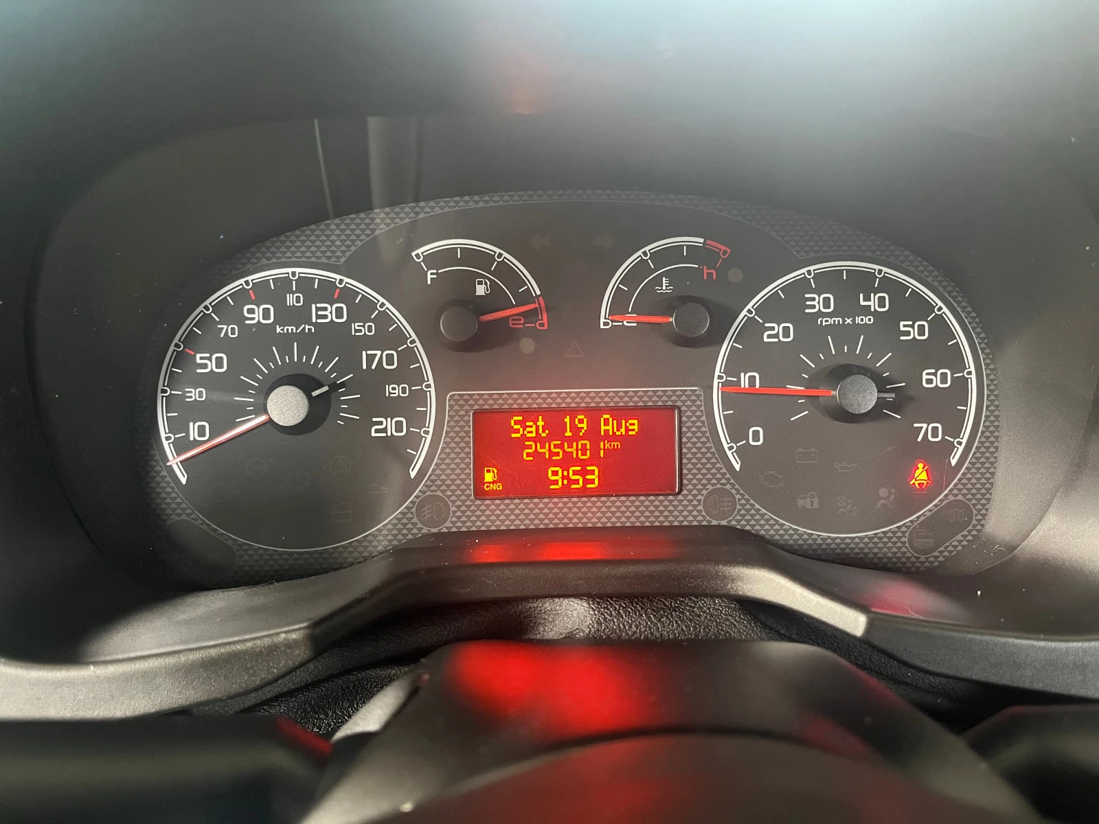 Fiat Qubo 1.4 Metan | Mobile.bg — изображение 13