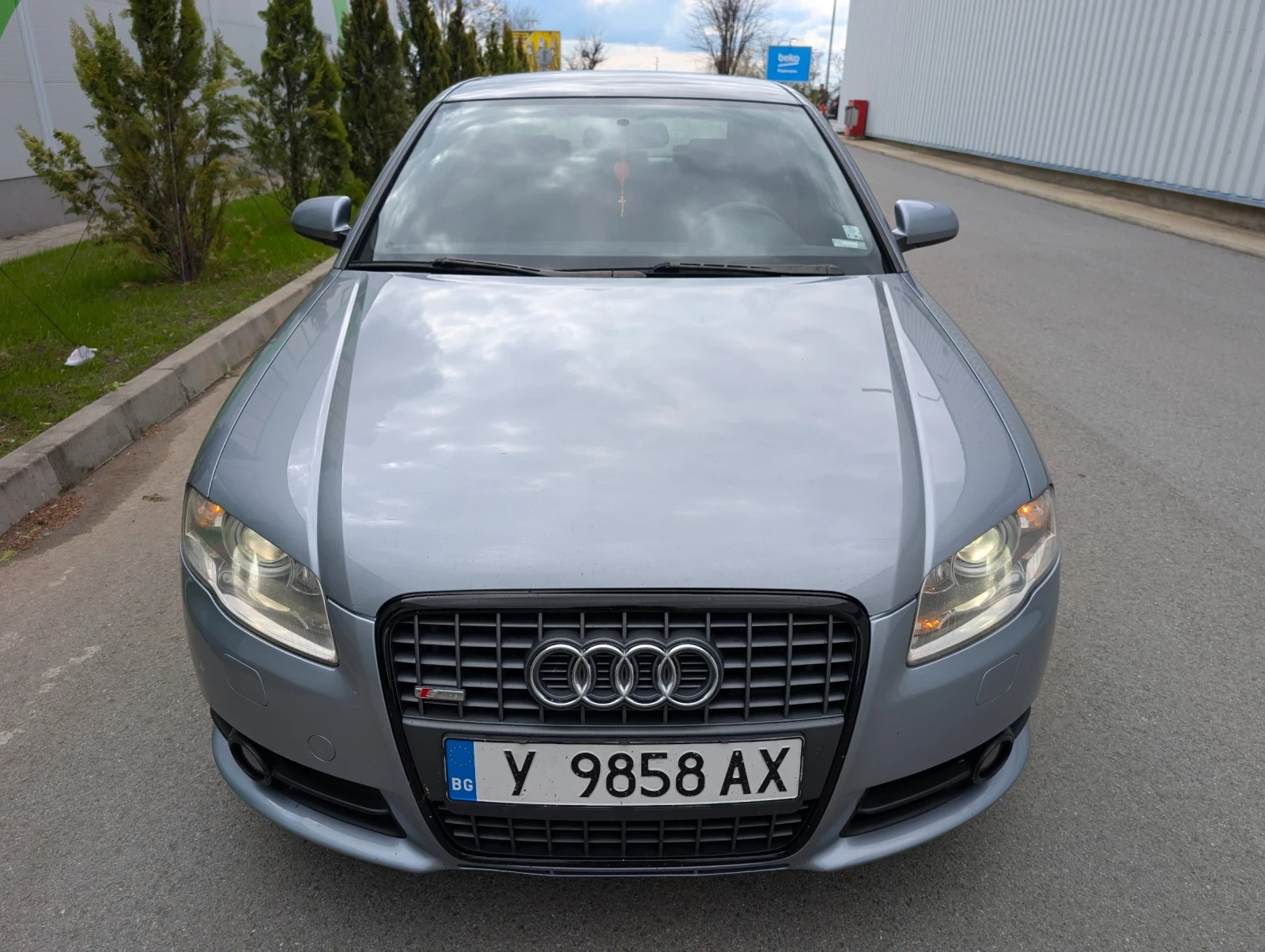 Audi A4 2.0 TDI 170 - изображение 8