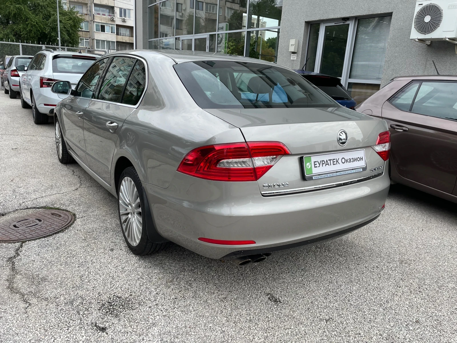 Skoda Superb 2.0TDI  6DSG  - изображение 4