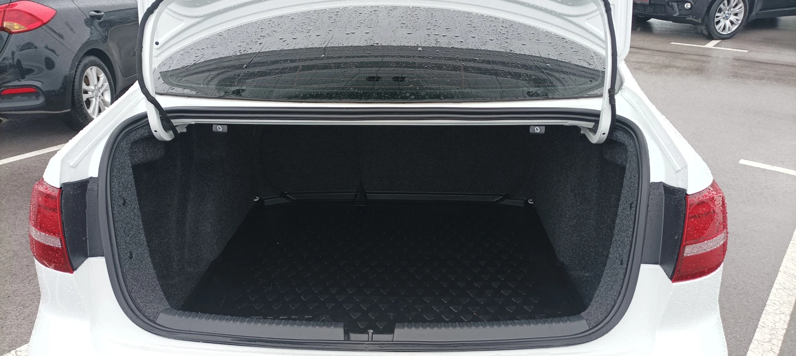 VW Jetta TSI | Mobile.bg   15