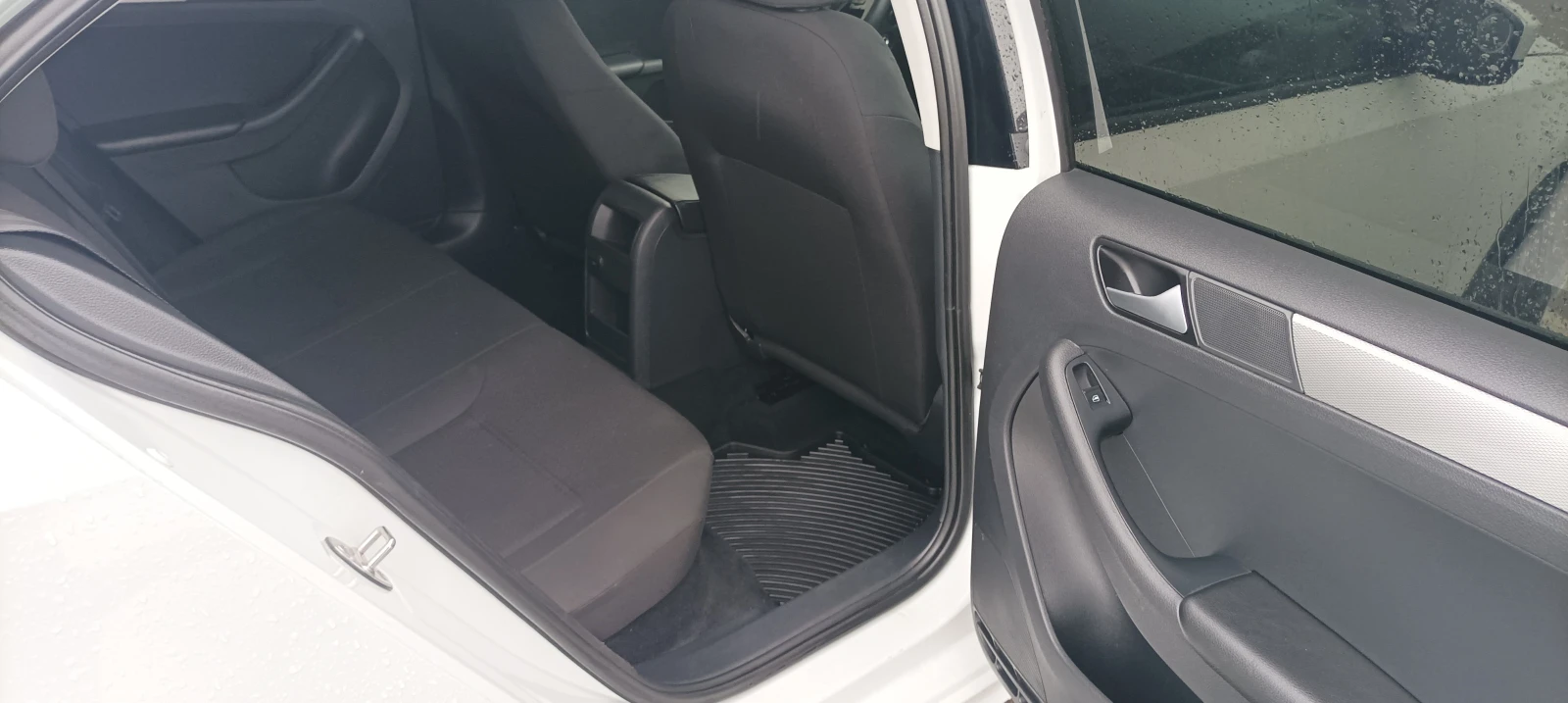 VW Jetta TSI | Mobile.bg   13