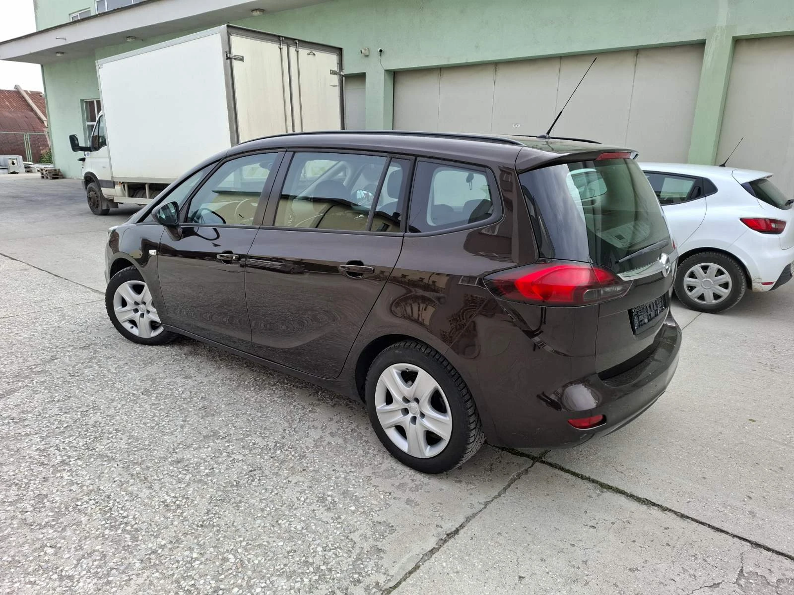 Opel Zafira 1, 6 CDTI TOURER EURO 6D - изображение 2