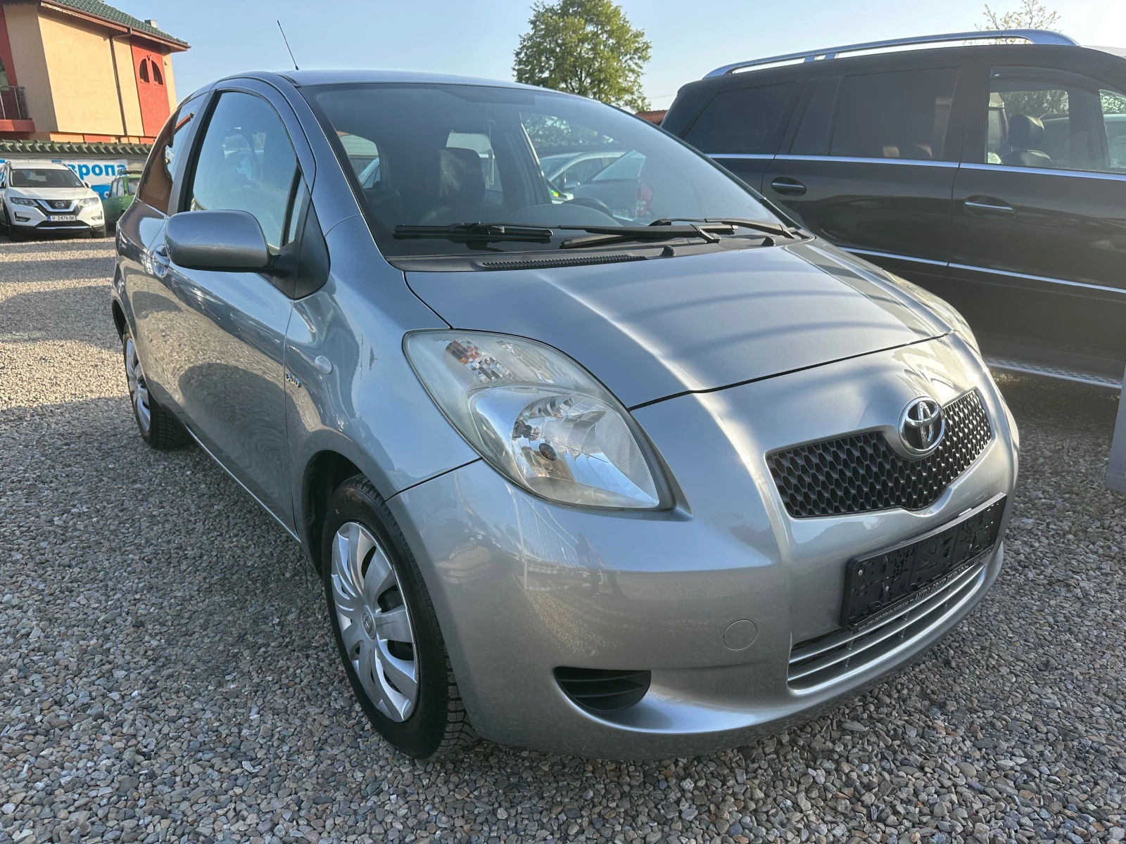 Toyota Yaris 1.4D-4D AUTOMATIC  - изображение 3
