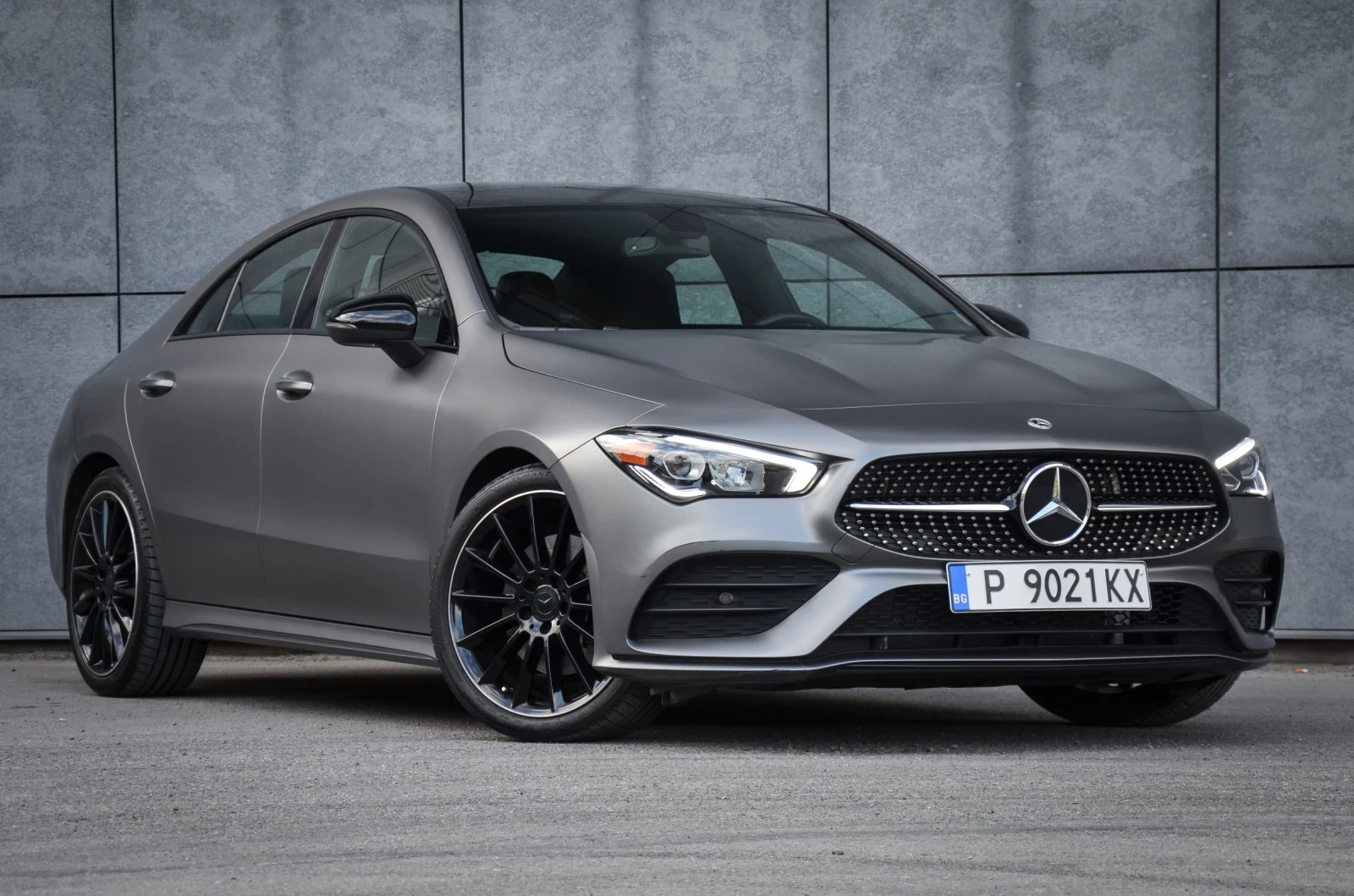 Mercedes-Benz CLA 250 4 matic AMG line  - изображение 2
