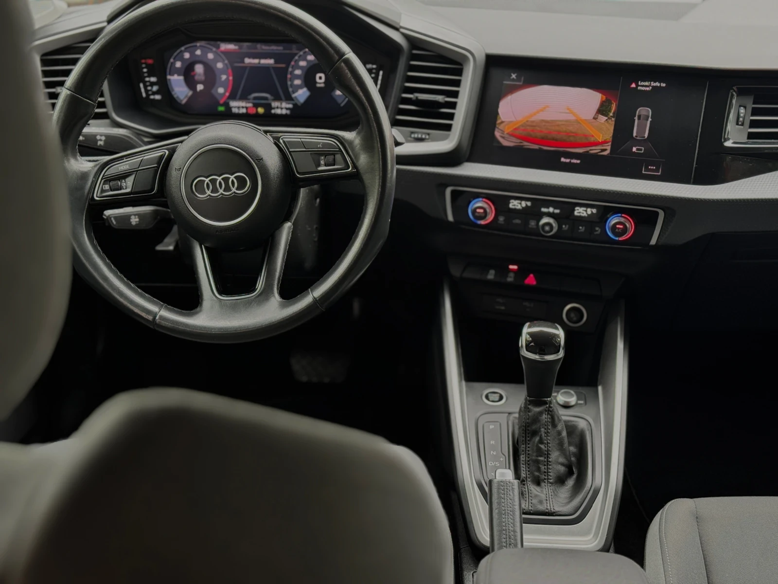 Audi A1 30 TFSI - изображение 8