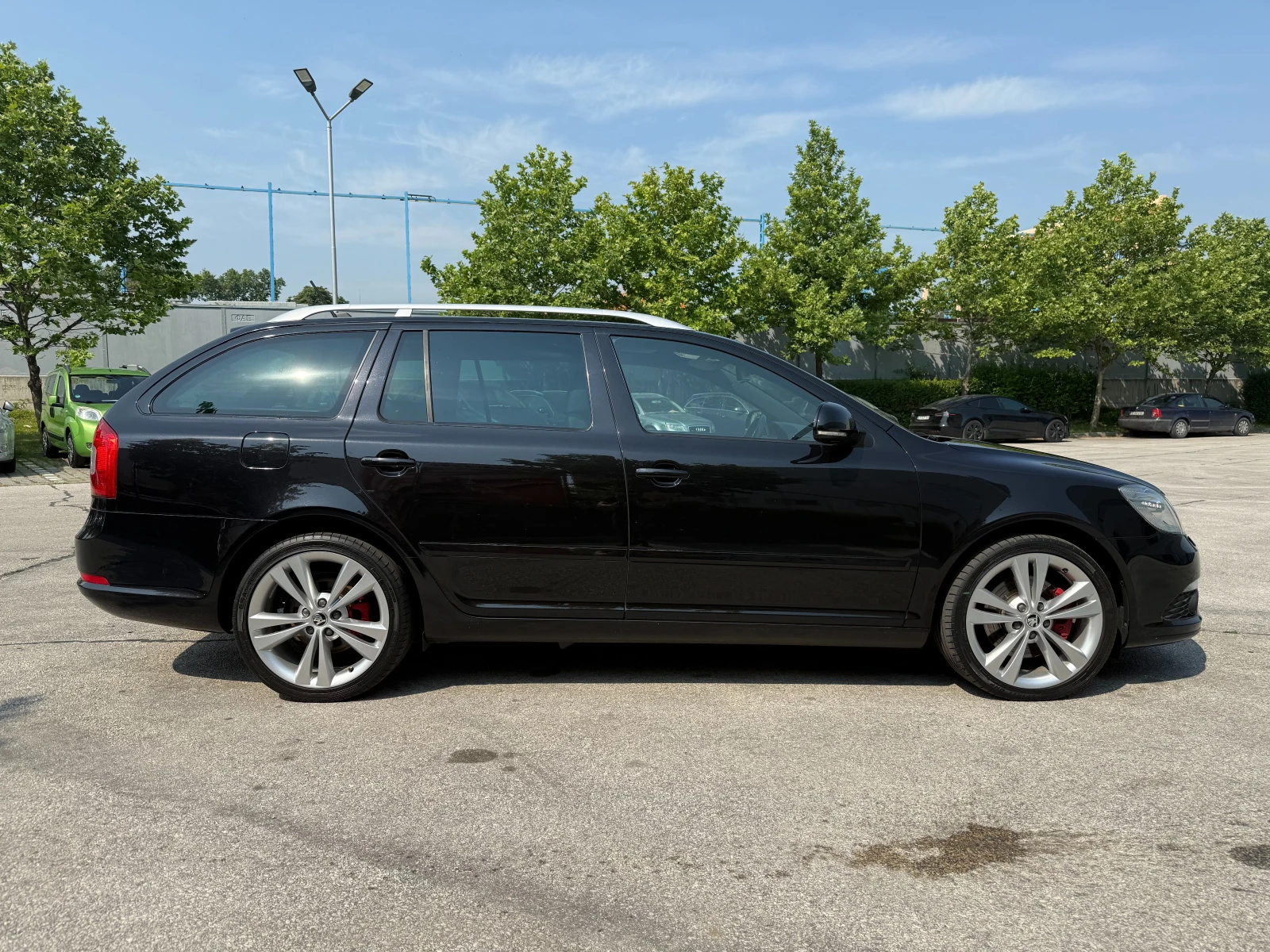 Skoda Octavia 2.0 TFSI 200 к.с. - изображение 5