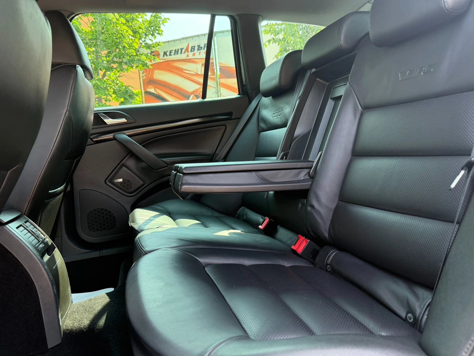 Skoda Octavia 2.0 TFSI 200 к.с. - изображение 9