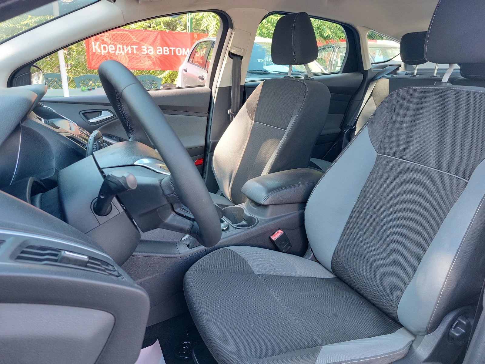 Ford Focus 1.6TDCI* 36м. х 271лв.*  - изображение 8