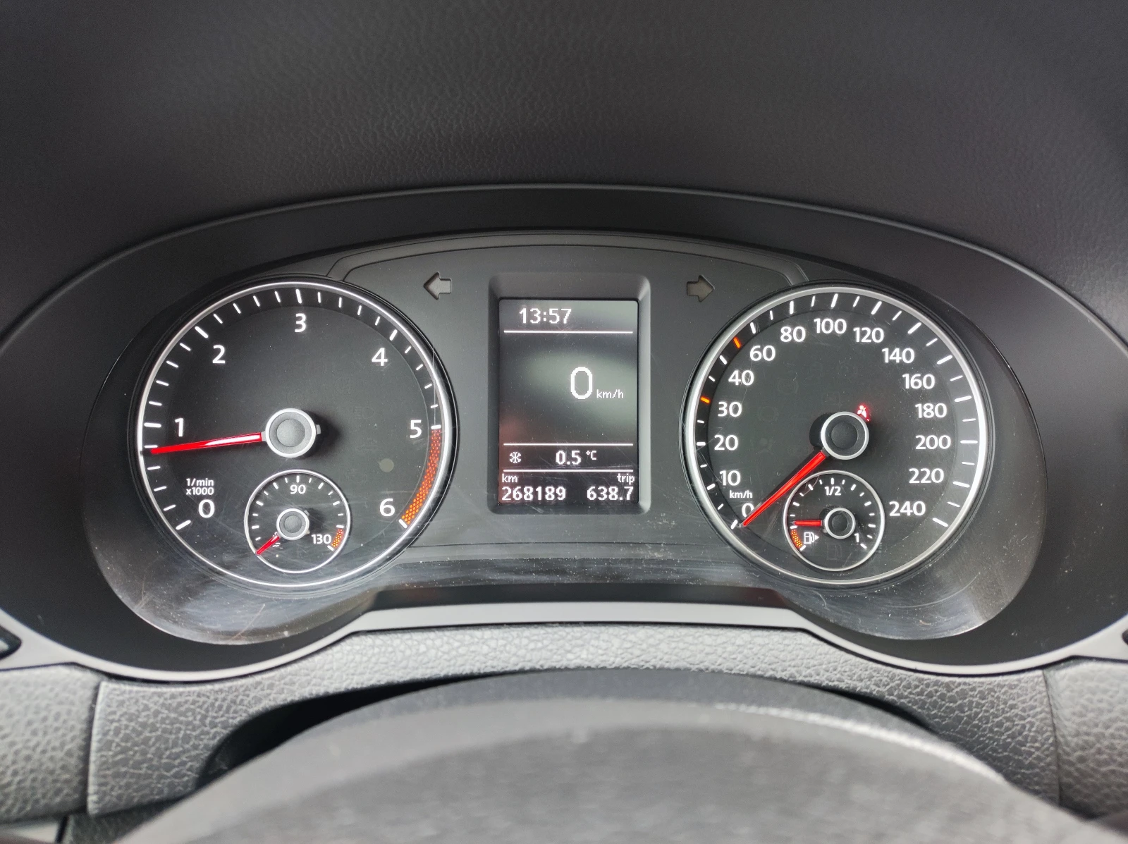 VW Sharan 2.0TDi 140hp 4x4 Highline Business - изображение 9