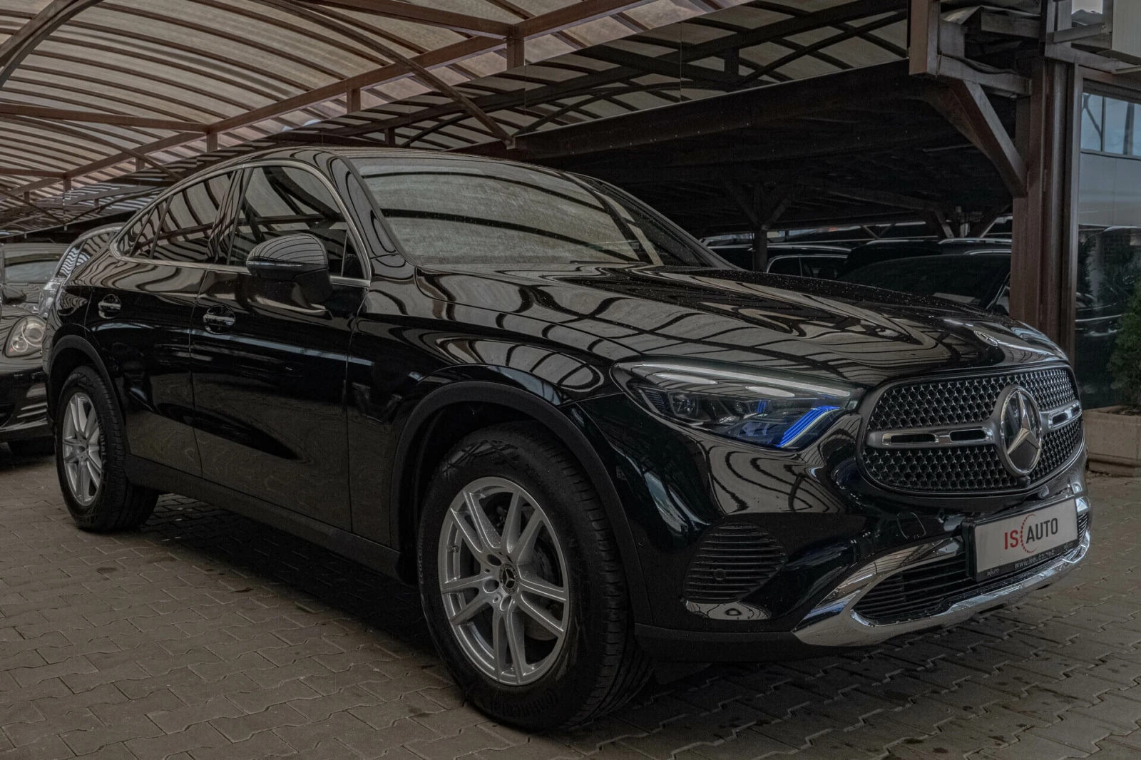 Mercedes-Benz GLC 200 Coupe/AMG/4Matic/Edition Avantgarde/Камера 360/ - изображение 3