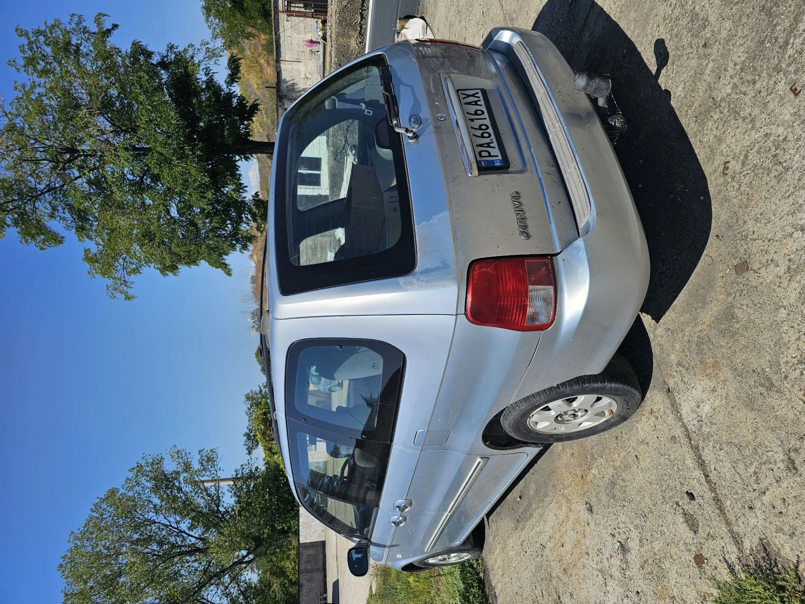 Kia Carnival 2.9 - изображение 3