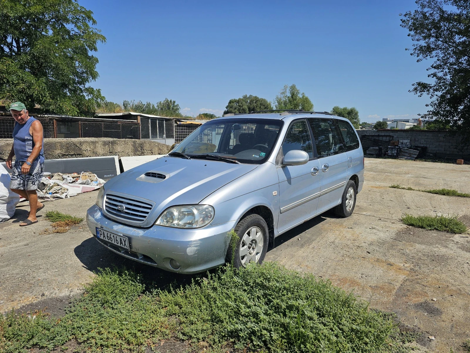 Kia Carnival 2.9 - изображение 2