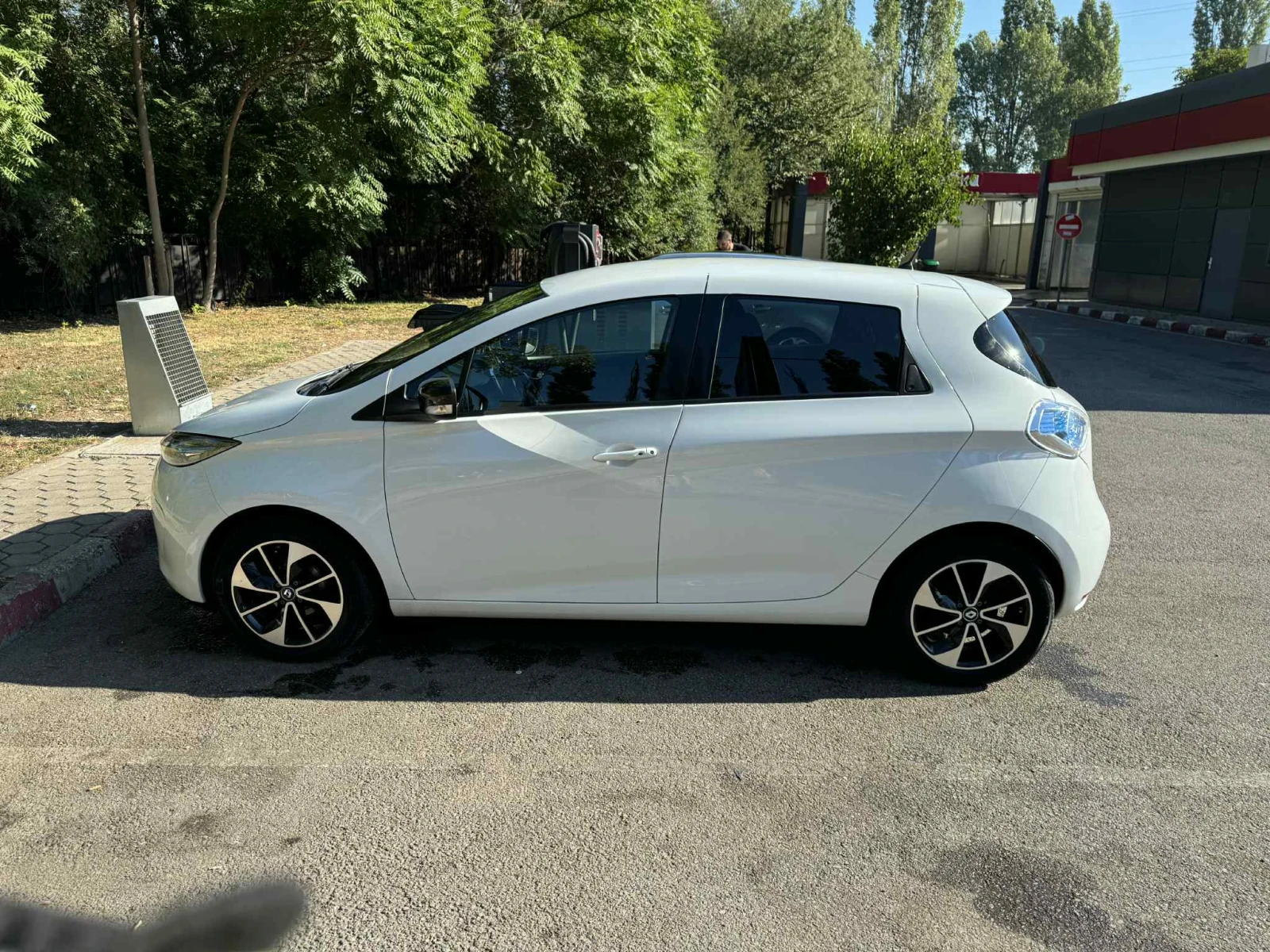 Renault Zoe  - изображение 2