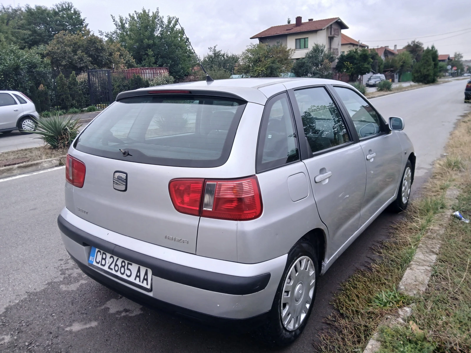 Seat Ibiza 1.4клима газ  - изображение 6