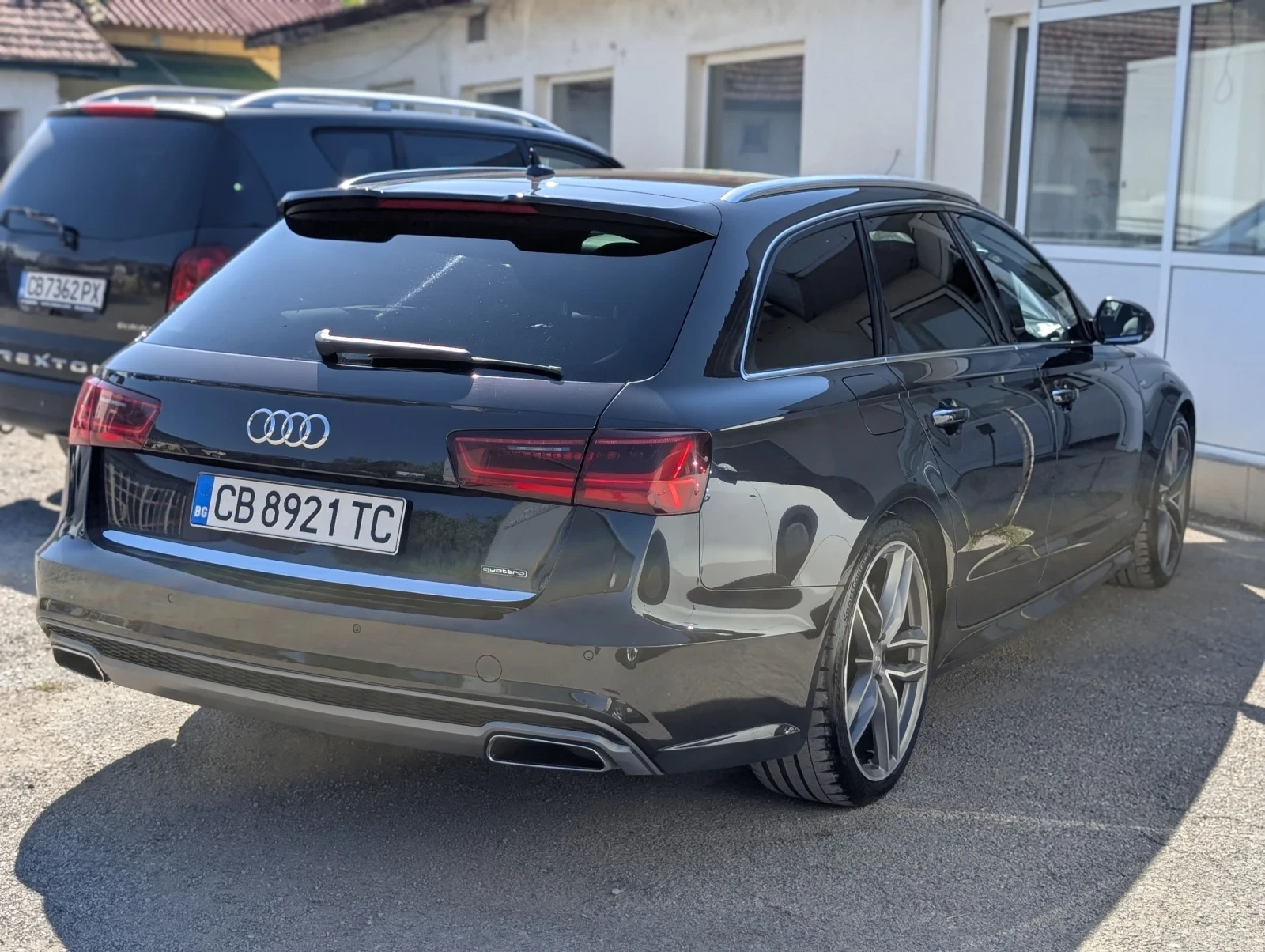 Audi A6 Ауди А6 3.0 BITDI S-line 320hp бартер за джип - изображение 2