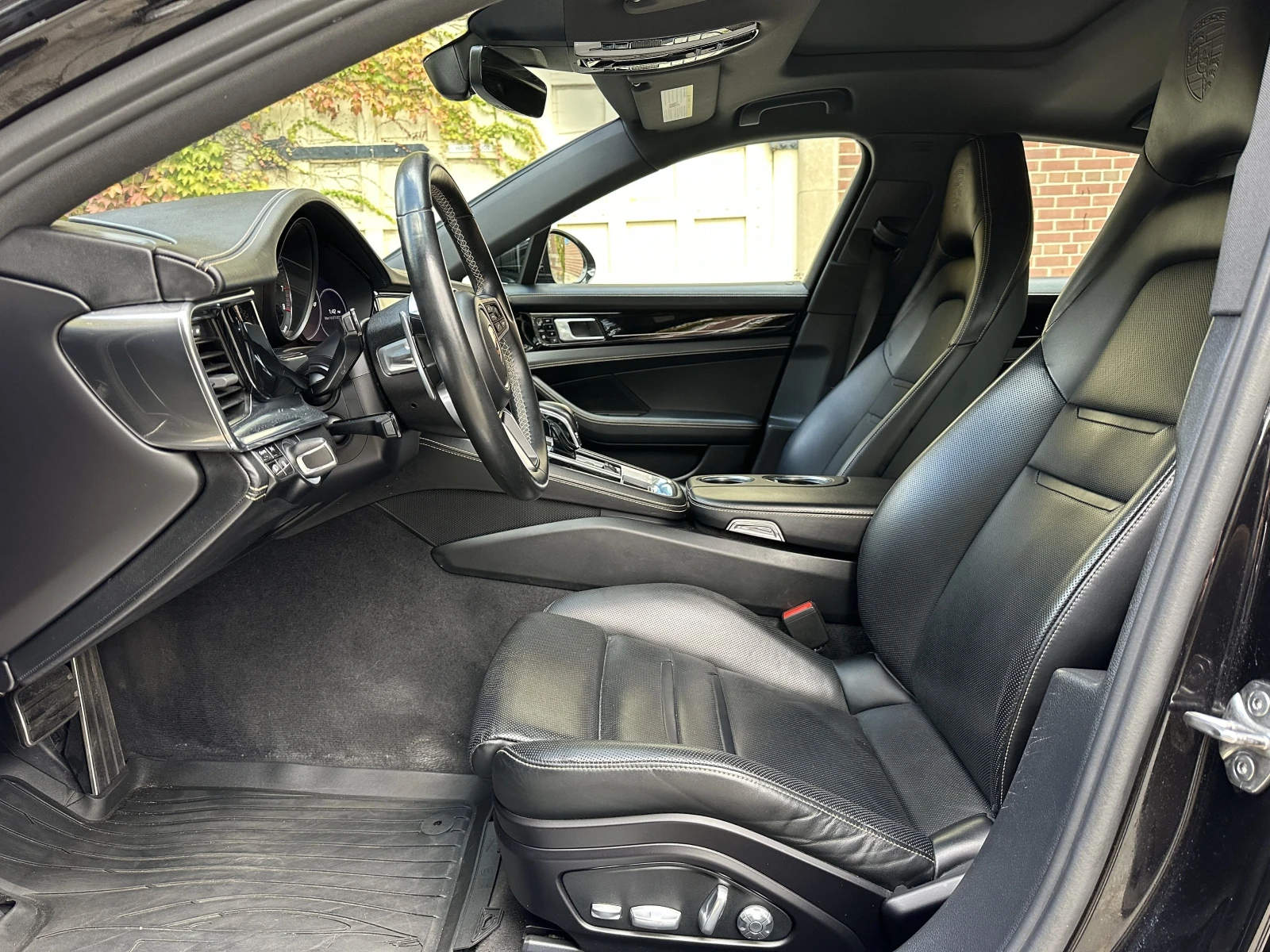 Porsche Panamera 10 Years Edition * * CARFAX * *   * *  | Mobile.bg   10