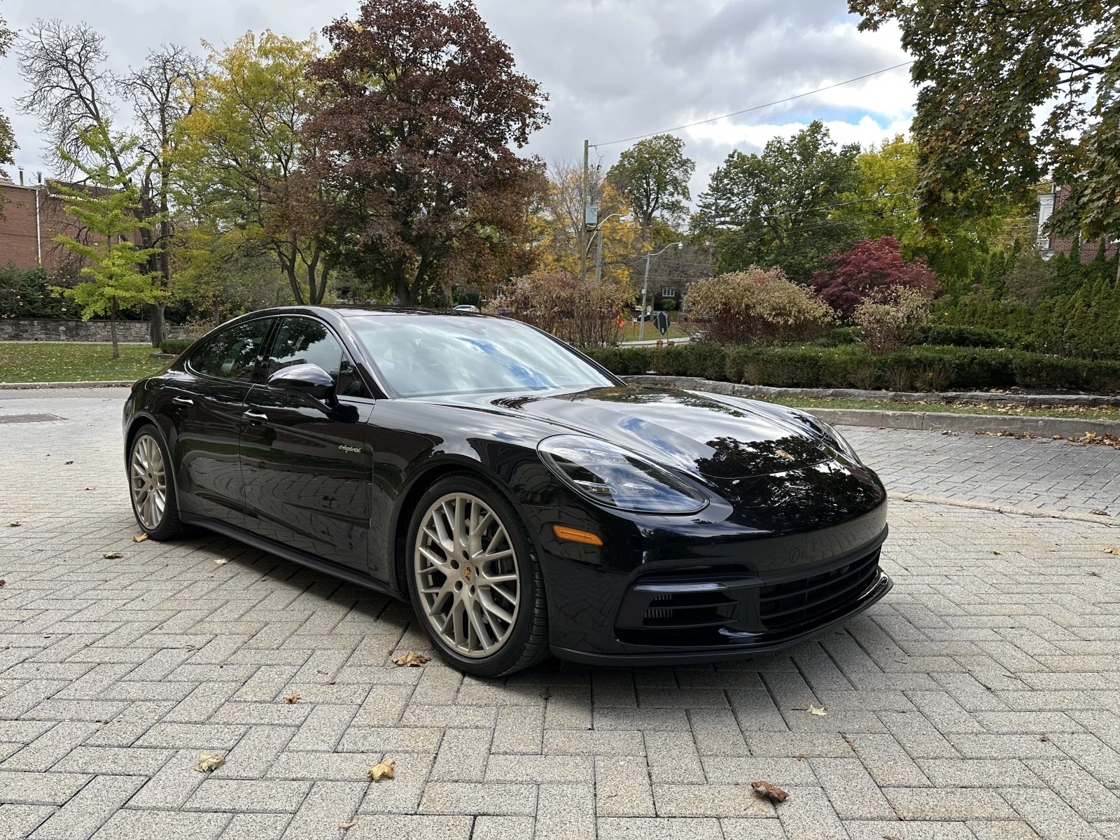 Porsche Panamera 10 Years Edition * * CARFAX * *   * *  | Mobile.bg   2
