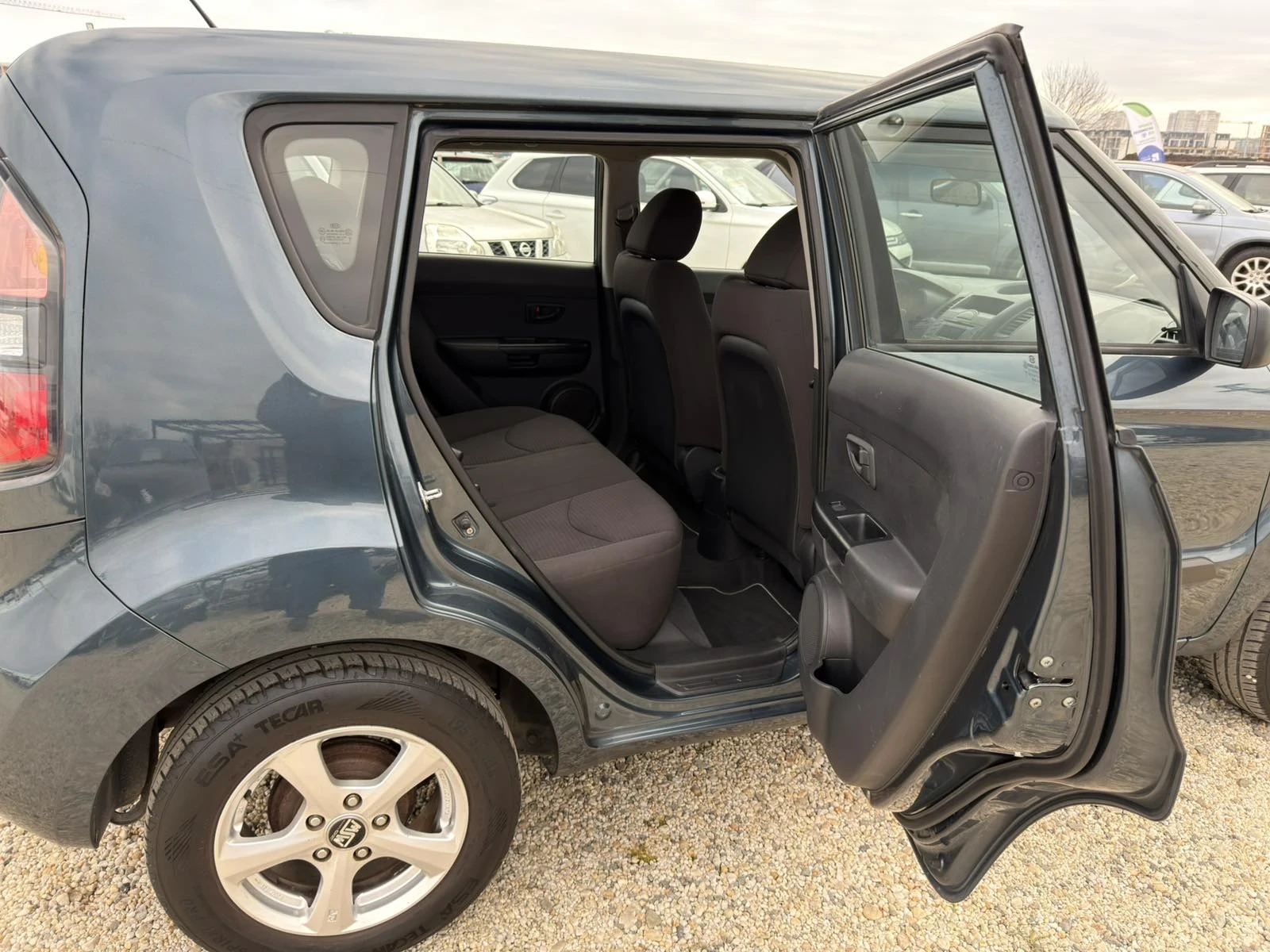 Kia Soul 1.6i | Mobile.bg � ����������� 15