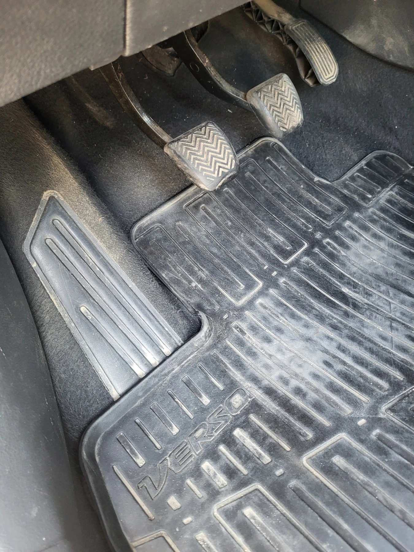 Toyota Verso 2.0 D4D, снимка 5 - Автомобили и джипове - 53865118