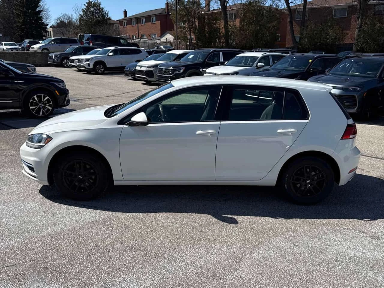 VW Golf * CARFAX * ПРЕДСТАВИТЕЛСТВО * 2 КЛЮЧА, снимка 2 - Автомобили и джипове - 54152964