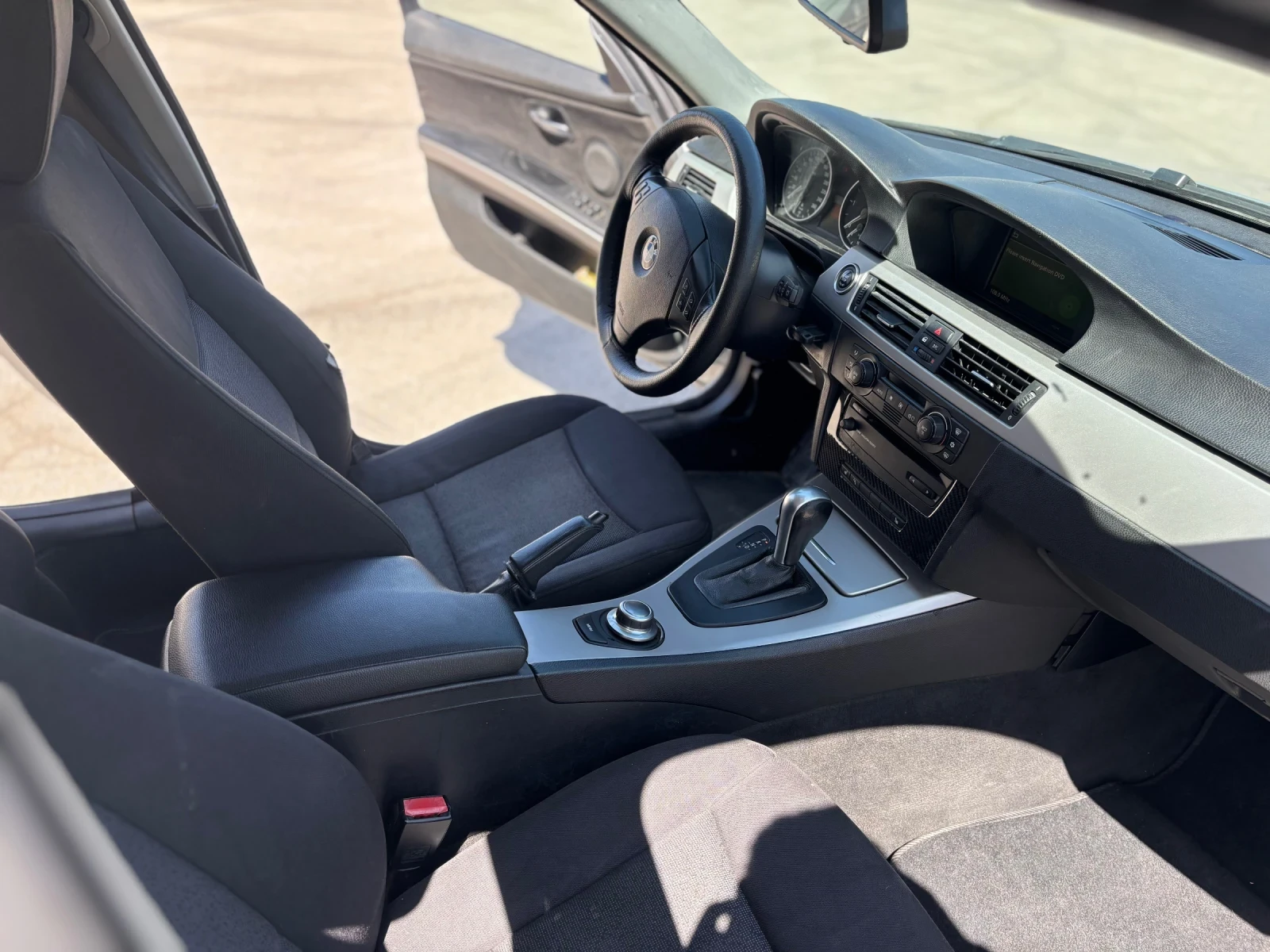 BMW 330 дизел, снимка 7 - Автомобили и джипове - 54228441