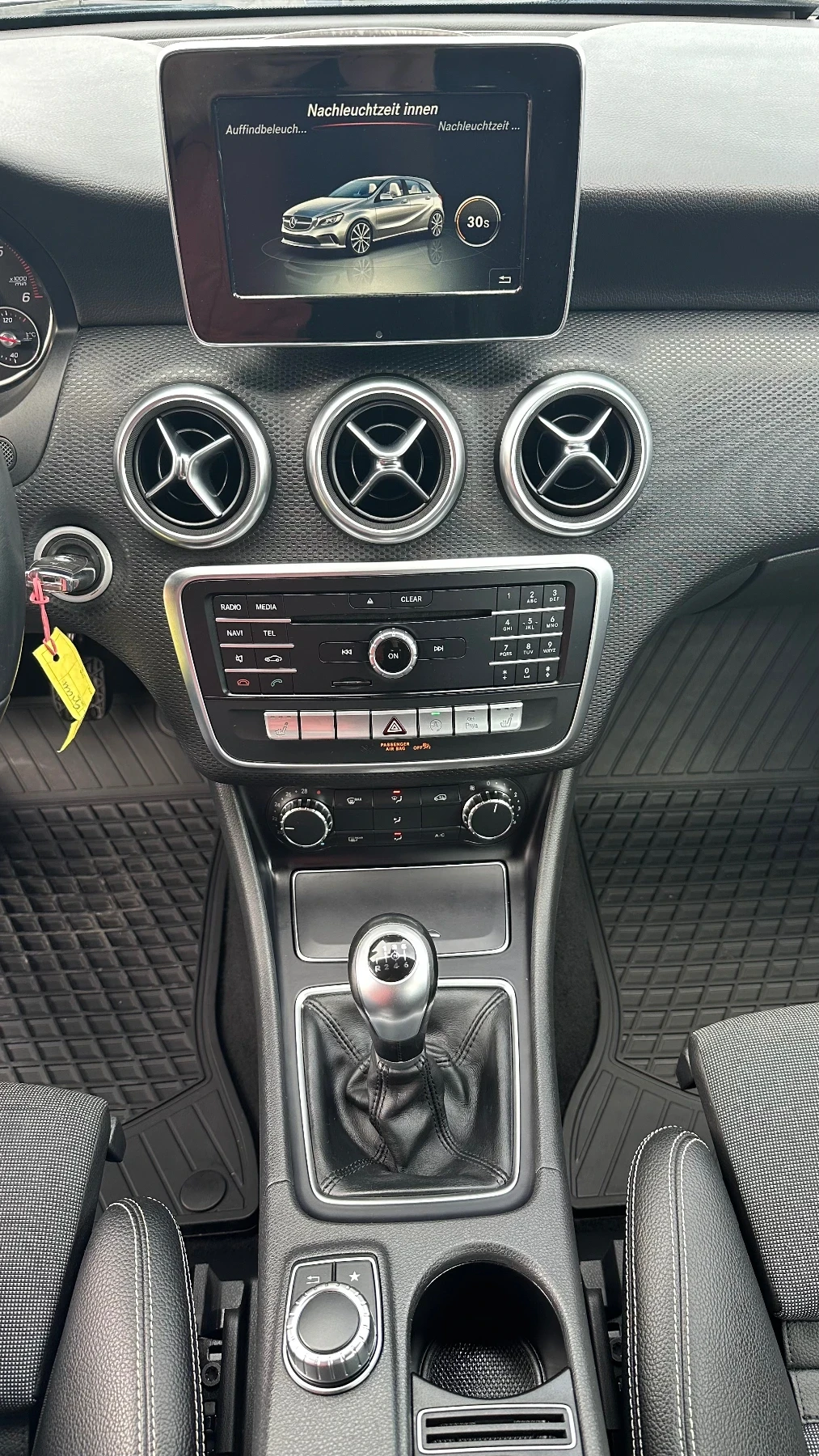 Mercedes-Benz A 180 d, снимка 11 - Автомобили и джипове - 54416058
