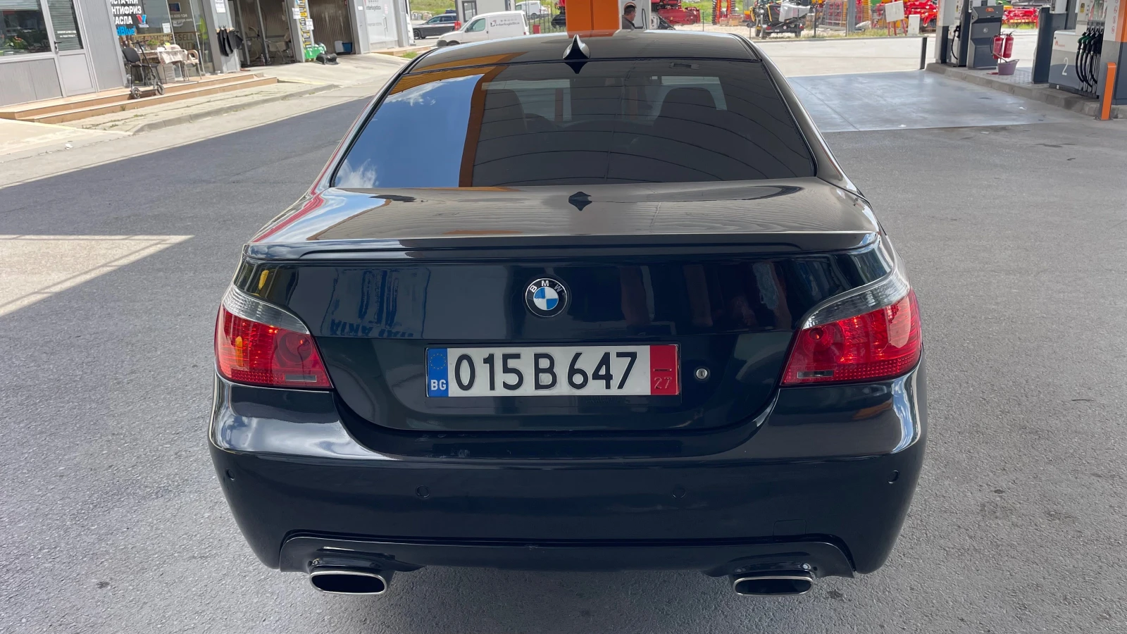 BMW 530 M-PAKCET NAVI-ANDROID, снимка 7 - Автомобили и джипове - 54481239