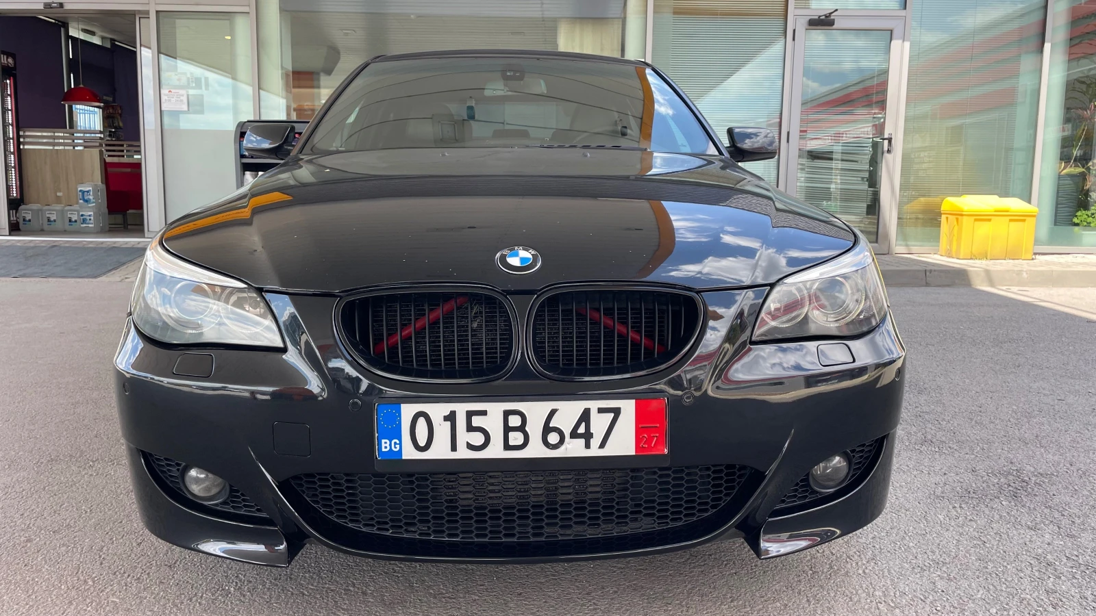 BMW 530 M-PAKCET NAVI-ANDROID, снимка 3 - Автомобили и джипове - 54481239