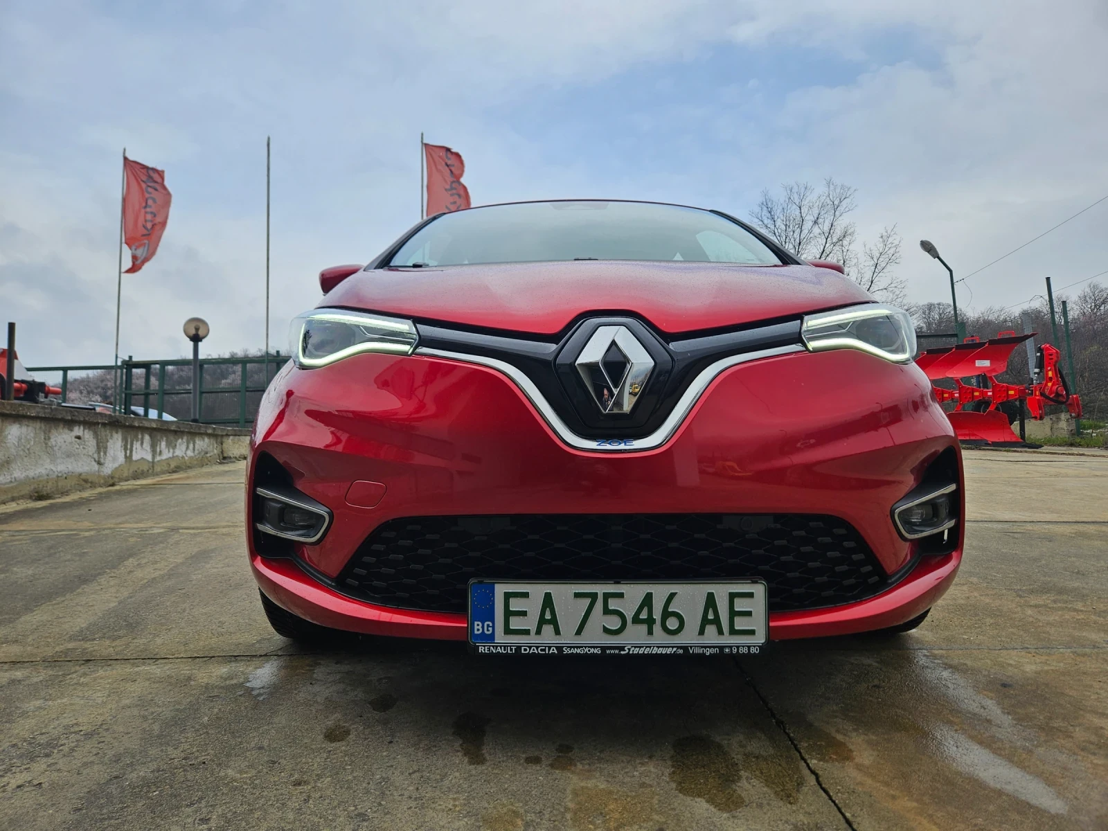 Renault Zoe 52KW, снимка 9 - Автомобили и джипове - 54679281