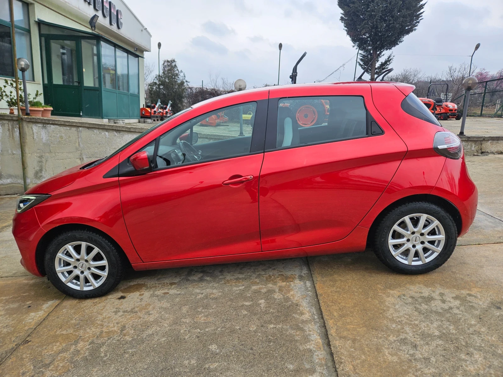 Renault Zoe 52KW, снимка 4 - Автомобили и джипове - 54679281