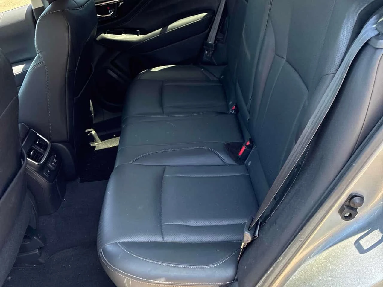 Subaru Outback * Limited * CARFAX * ПОДГРЕВИ * ПАНО * KEYLESS * , снимка 13 - Автомобили и джипове - 54775677