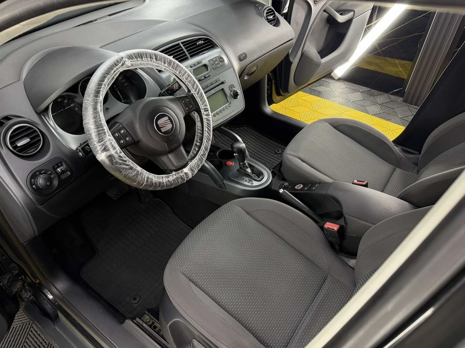 Seat Altea XL, снимка 4 - Автомобили и джипове - 55094187