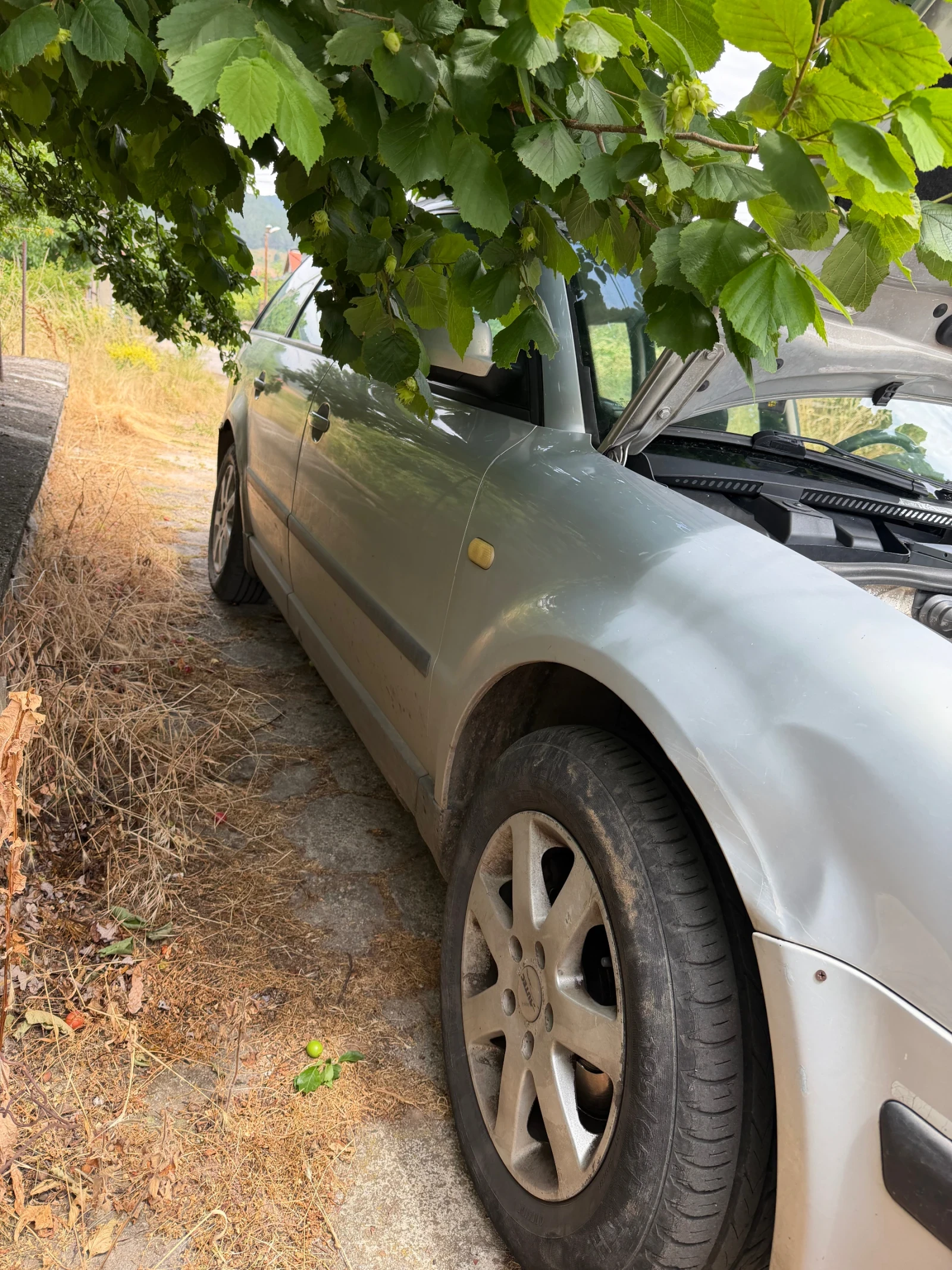 VW Passat, снимка 2 - Автомобили и джипове - 55130543